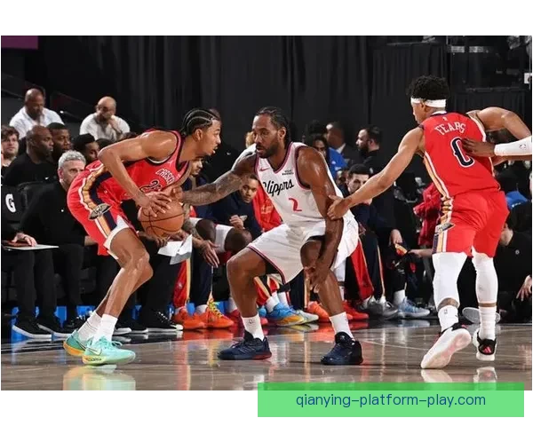 莱昂纳德快船生涯第252次单场得分20+ 超越布兰德升队史第四位